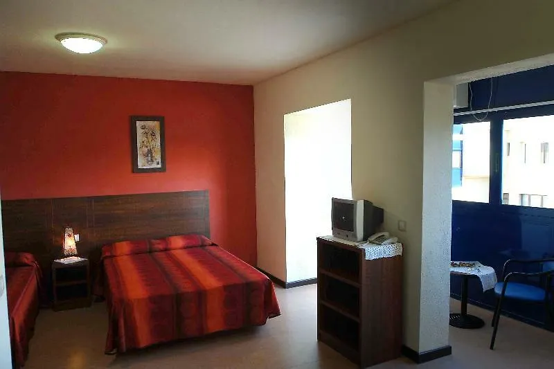 Hotel Caribe Lloret de Mar 3*,  Spain
